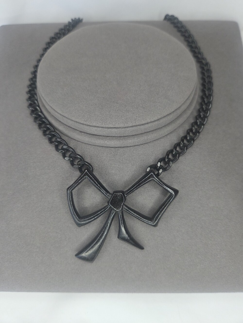 Dominique Cohen Black Bow Pendant Statement Chain Necklace